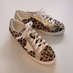 Nature Breeze Star Leopard Gold Sneakers